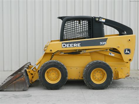 john deere 325 skid steer specs